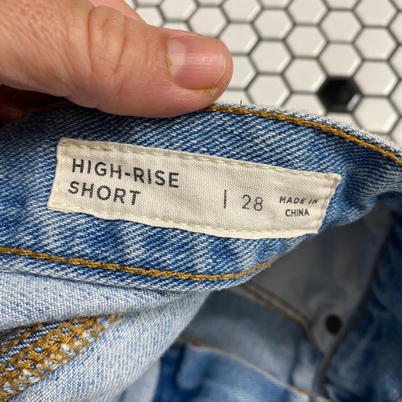 Bullhead high rise short size 28 - Picture 3 of 4